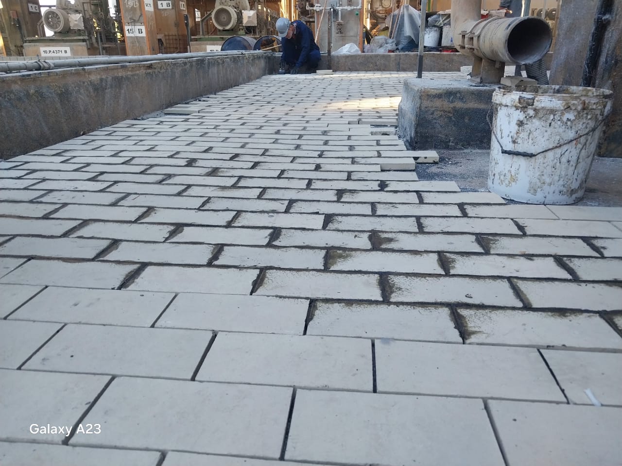 روش اجرا و آماده‌سازی سطح